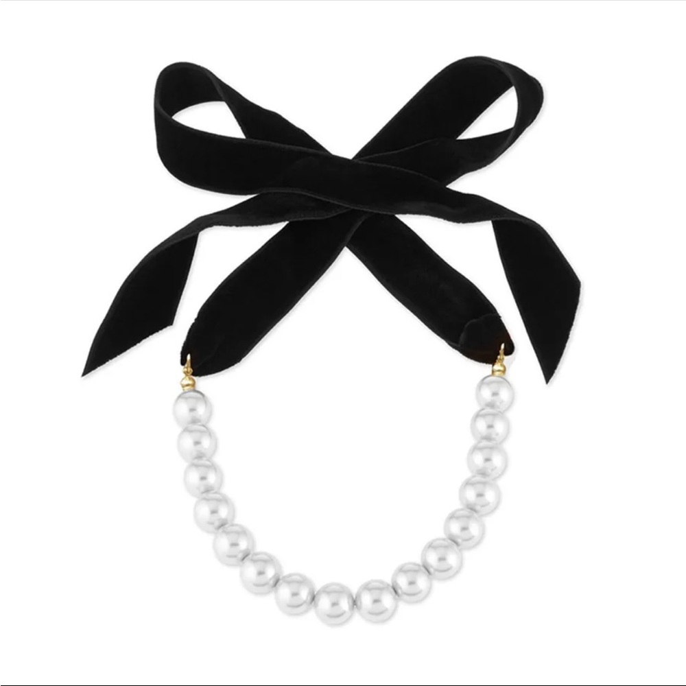 Faux pearl velvet bow large statement choker necklace